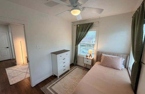 Spacious 4BR near FIFA, NRG, Downtown, Zoo, Hermann Park & Med Center - Foto 16