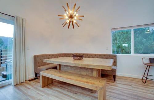 Modern Donnelly Cabin with Private Hot Tub - Foto 6