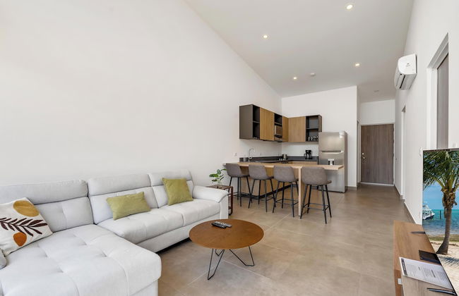 8 min walk to Beach Pool & Golf - Foto 2