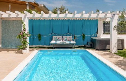 Awesome Home In Kamenmost With Jacuzzi - Foto 18