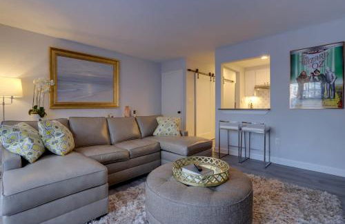 Sojourn Free Parking Capitol Hill - Foto 5