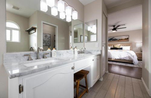 Gilbert Comstock - Foto 39