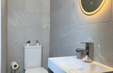 124A The Luxury Suite 1st floor modern apartment - Foto 4
