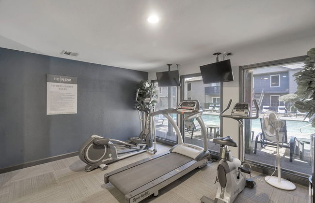 Lovely Midland Getaway With Fitness Center - Foto 32