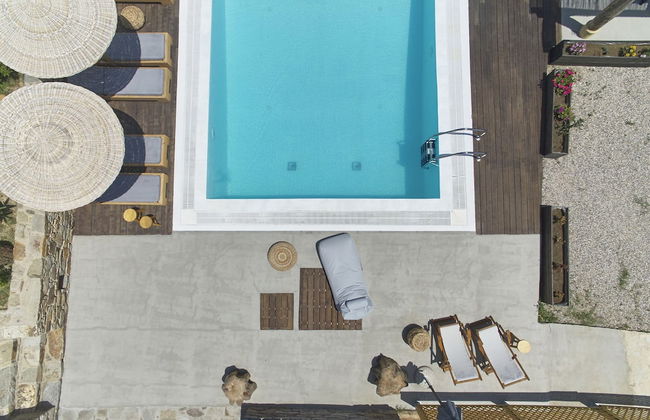 Anemoessa Luxury Villas - Photo 34