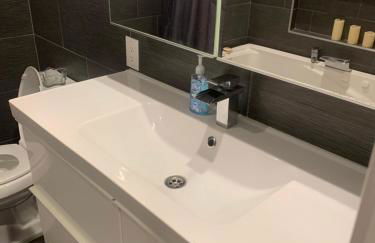 Family 4BR Home 15 min to Disneyland & Beach - Foto 24