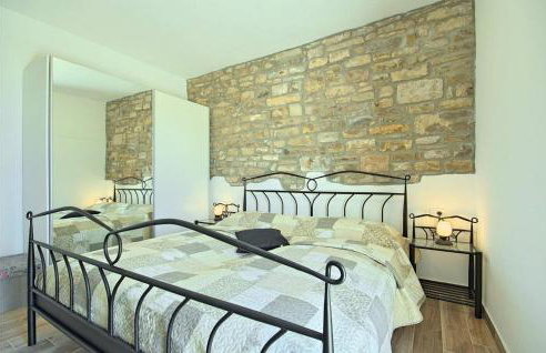 Gorgeous Apartment In Buje With Wifi - Foto 3