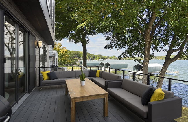 Lakefront Luxury - Foto 37