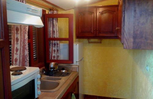 Sunrise Apartments - Photo 5