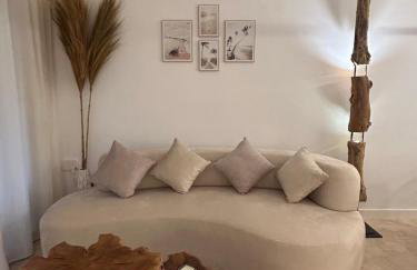 Zen Garden Apartment - Photo 35