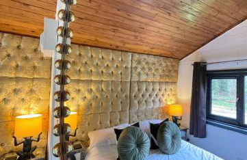 Otter 3 Lodge -Jungle Inspired -Dog Friendly -Private Hot Tub -Warminster-Bath-Salisbury - Foto 17