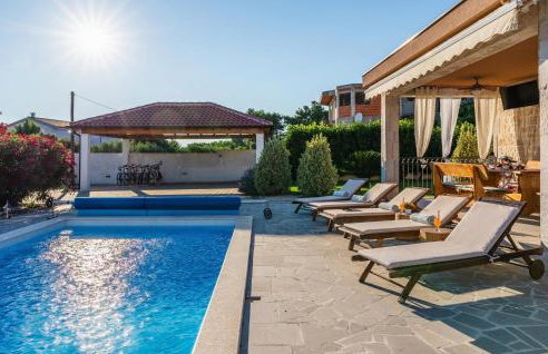 Stunning Home In Vrsi With Sauna - Foto 2