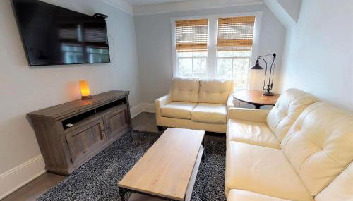 Palm View - Lovingly Renovated - 3 KINGS Half Mile Stroll to Historic DT - Beach just 3 Miles - Foto 2