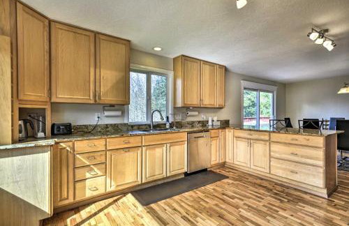 Charming Kelso Home w/ Proximity to Cowlitz River! - Photo 14
