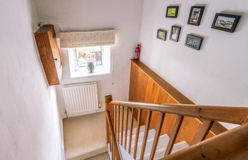 Low Cottage - Photo 15