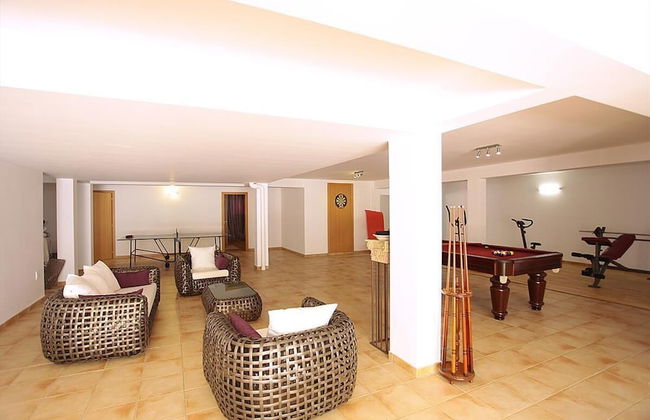 Luxury Villa Wprivate Pool, Sea Views, 6 Bedrooms14 Sleeps, Beach at 900 Meter - Foto 17