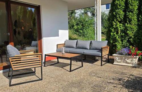 Exklusive Ferienwohnung Bad Salzschlirf - direkt am Waldrand - großer Garten kompett umzäunt - Hunde willkommen - 2 private Stellplätze - Foto 61