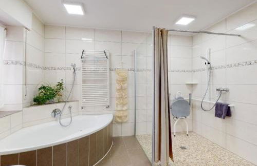 Apartment Helle Familienfreundliche Barrierefreie Wohnung by Interhome - Foto 19