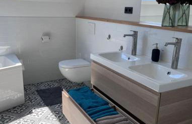 Moderne Altbauwohnung im Grünen - Foto 15