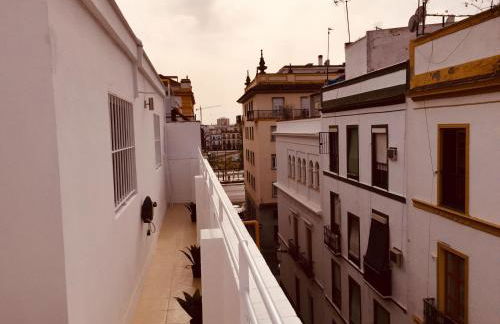 ELEVEN Apartments Real de la Carretería, by Homing U - Photo 44