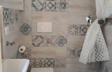 Daisy House - Photo 14