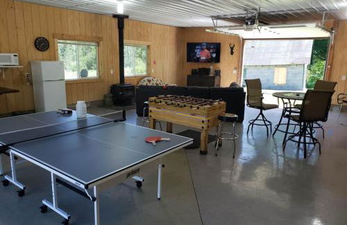Luxury Lodge on 40 Private Acres • HUMM Sauna • Party Barn • - Foto 53