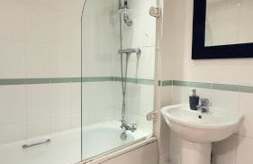 Modern spacious Studio opposite station II - Foto 5