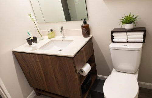 3 bedroom Home Casa Serenity Central Los Angeles - Photo 23