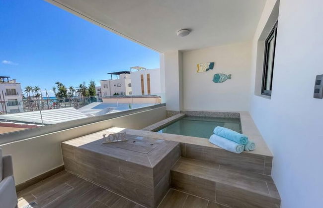 Incredibly Beautiful Condo Just Steps to the Beach - Foto 2