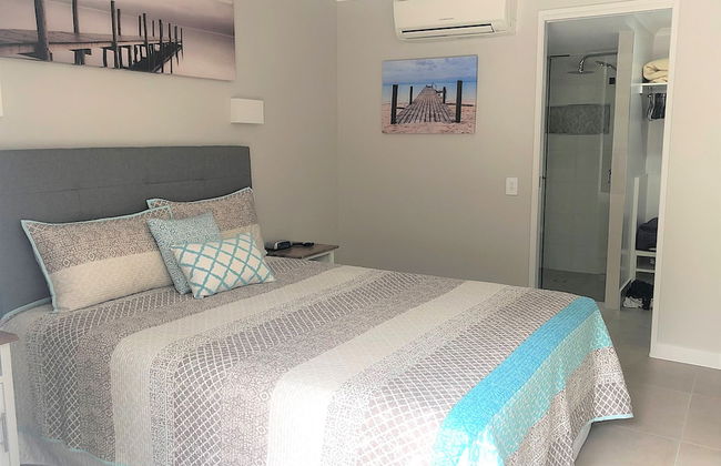 Sundeck Gardens - Photo 5