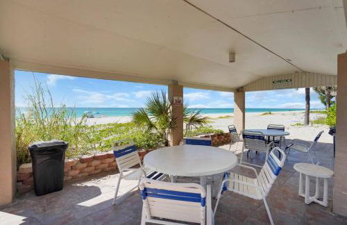 Beach Front Condo Paradise. Ground Floor.Studio. - Foto 44