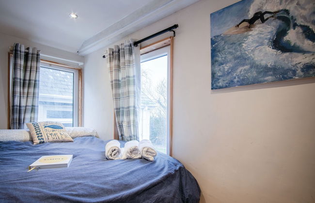 The Lodge - 1 Bedroom - Freshwest Beach Retreat - Photo 4