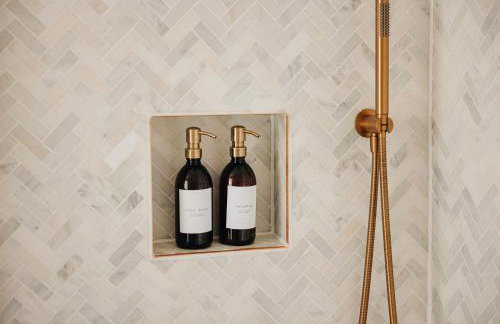 Luxury Fulham Townhouse with a Bar & Games Room - Foto 47