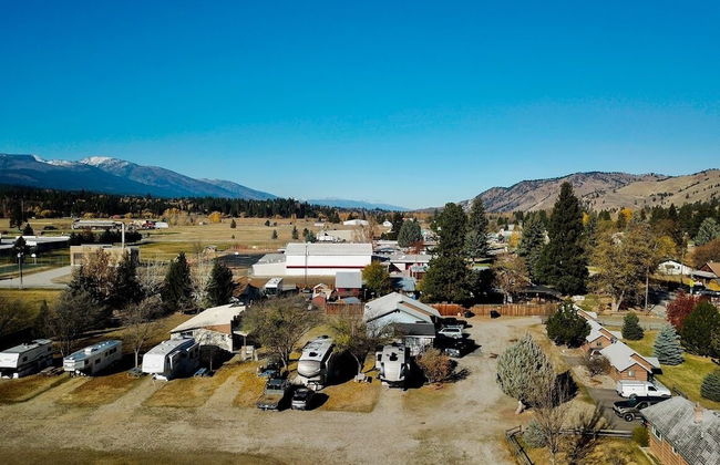Travellers Rest Cabins and RV Park - Photo 52
