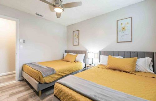 Poolside Oasis-5 miles from Venice Beach - Photo 19