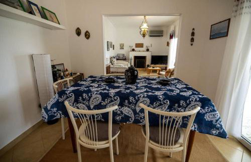 Manos Beach House Salamina - Foto 26