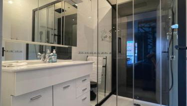 Studio Terrasse Vue Mer - Photo 3, Shower