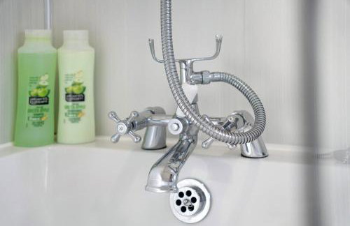 Comfortable 2BR Home 10 Min to Durham Cathedral - Foto 27