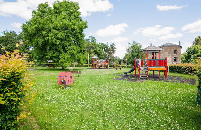 Welcoming Holiday Home in Vresse-sur-semois With Terrace - Photo 32