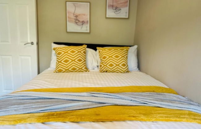 Beighton Hubs - Stay Angels - Photo 3