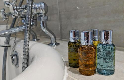 5 star Cotswold luxury with orchard garden - Foto 24