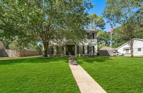 The Pines I Sleeps 12 I Private Pool I Patio & BBQ - Foto 51