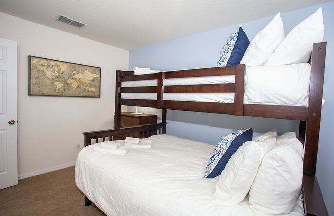 Four Bedroom w Screened Pool Close to Disney 4563 - Foto 25