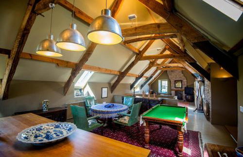 Great House - A Grand Georgian Retreat with Heated Outdoor Pool - Photo 14