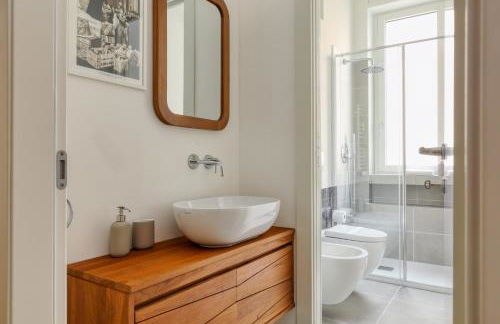 Just Urban Stays - Nuovo e Luminoso Trilocale in Centro - metro M2 e M4 - Foto 24