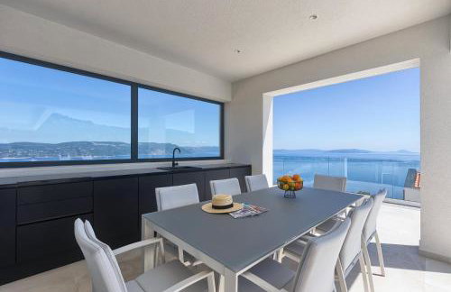 Villa Ateneum with sea view, jacuzzi and infinity pool - Foto 13