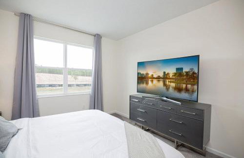 Stylish 5-Bedroom Villa - Perfect Disney Getaway! - Foto 4