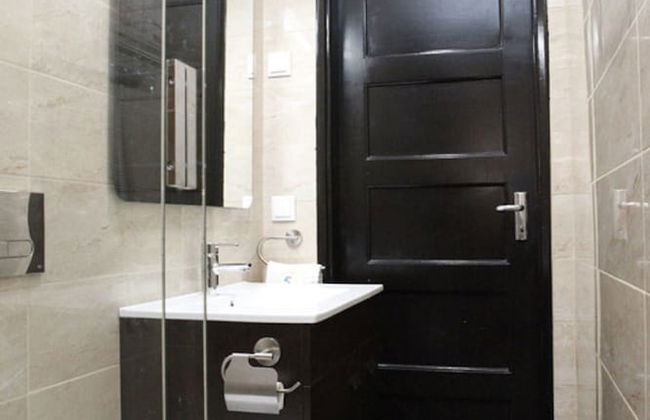 Charming apartment in peaceful Cascais - Photo 24