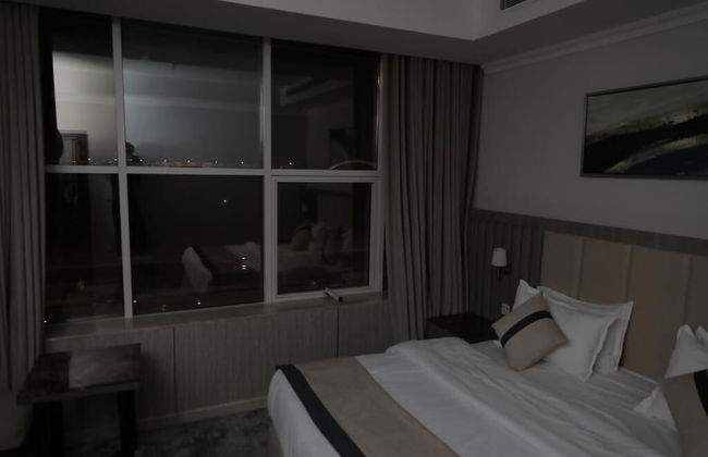 NARS Plus Al Basateen - Foto 26