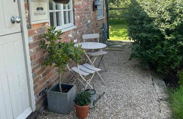 The Piggery, a perfect country hideaway - Photo 8